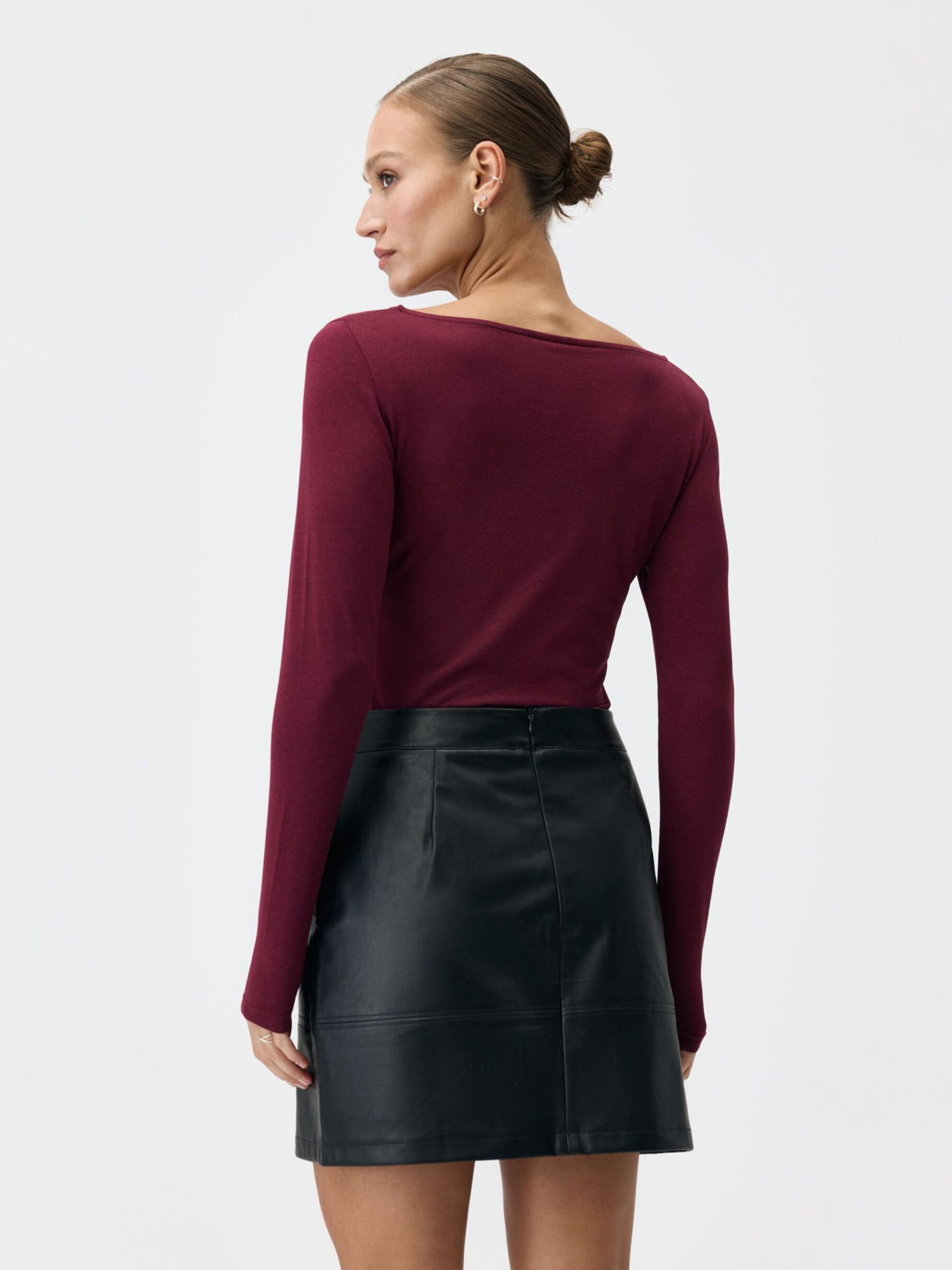 Лонгслів DIVERSE None модель 10048292 Фото