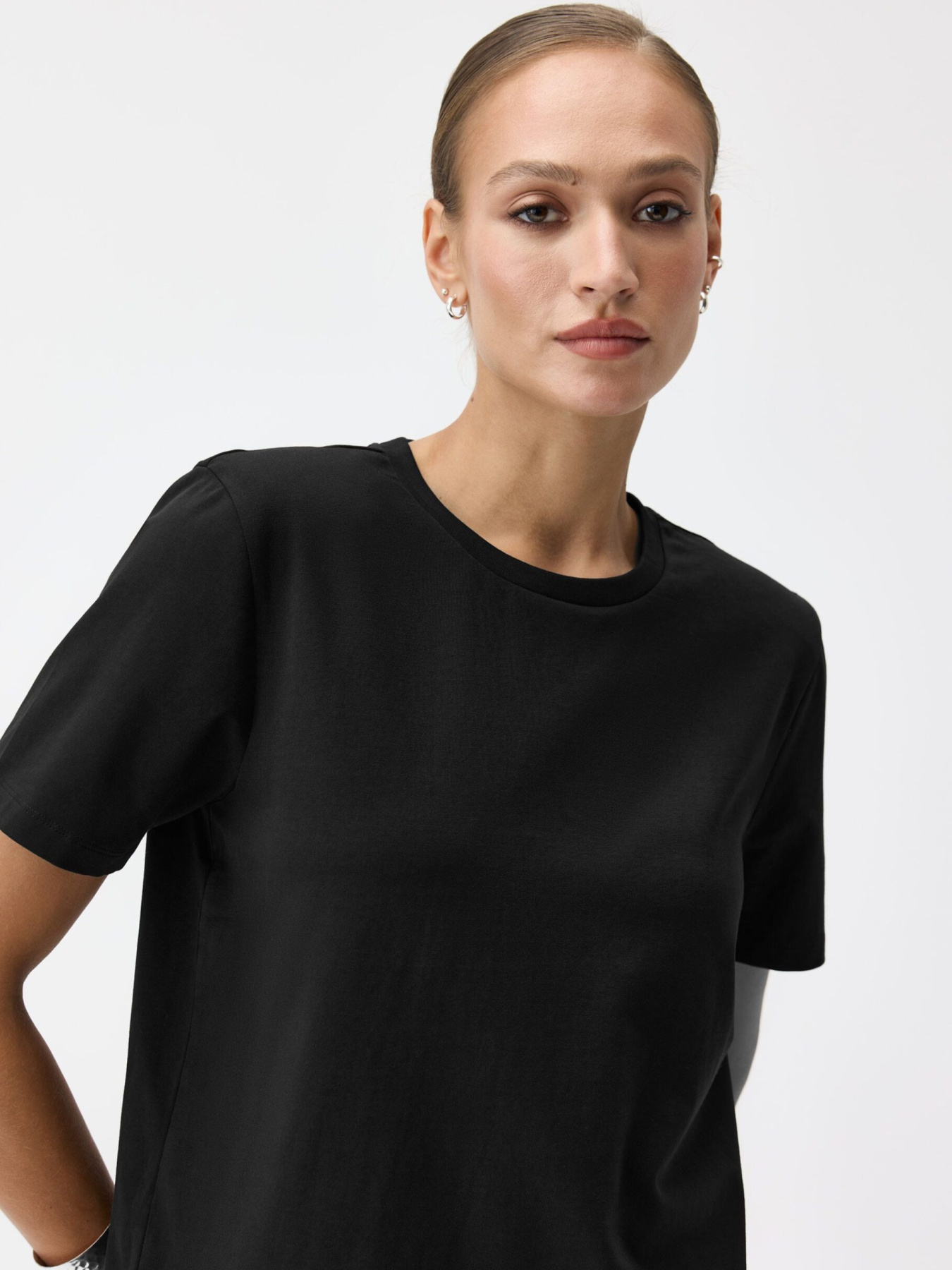 Футболка DIVERSE Shulla модель 10048324 Фото