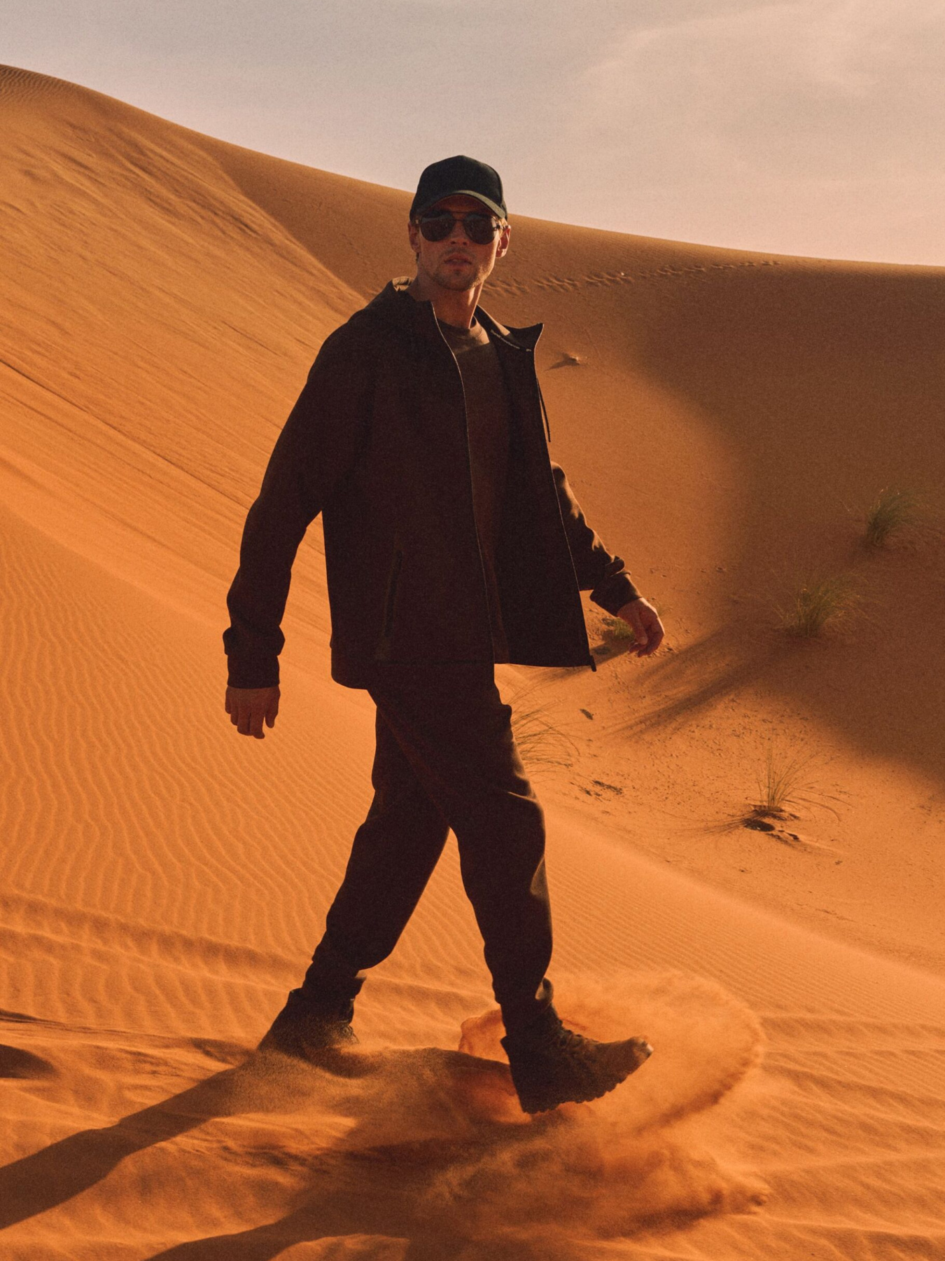 Спортивная кофта DIVERSE Dkr Frontier 3 модель 10048148 Фото