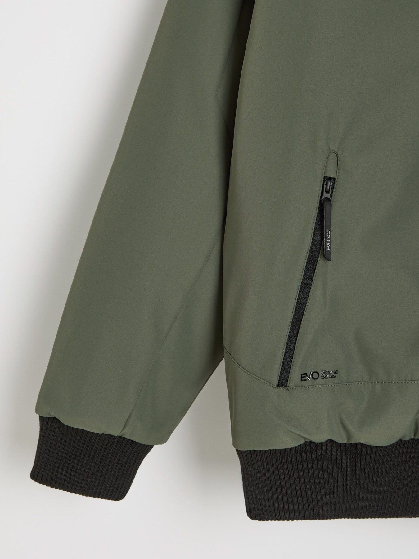 Зимова куртка DIVERSE Evo 06 255 модель 10047669 Фото