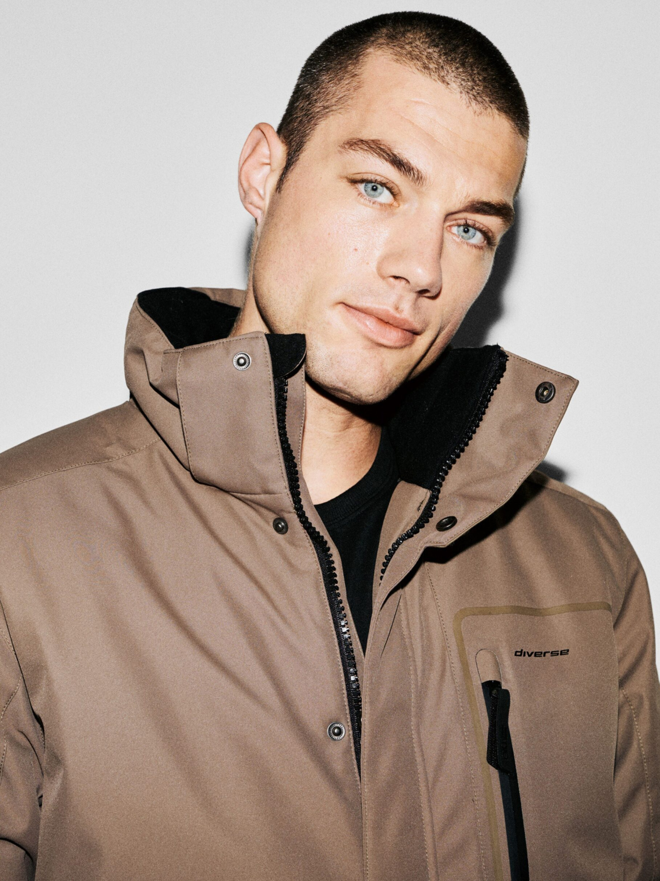 Зимняя куртка DIVERSE Evo Ego 255 модель 10047674 Фото