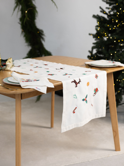 Новорічна доріжка "Різдвяна мелодія 2" Едельвіка модель 554-25-00 Фото