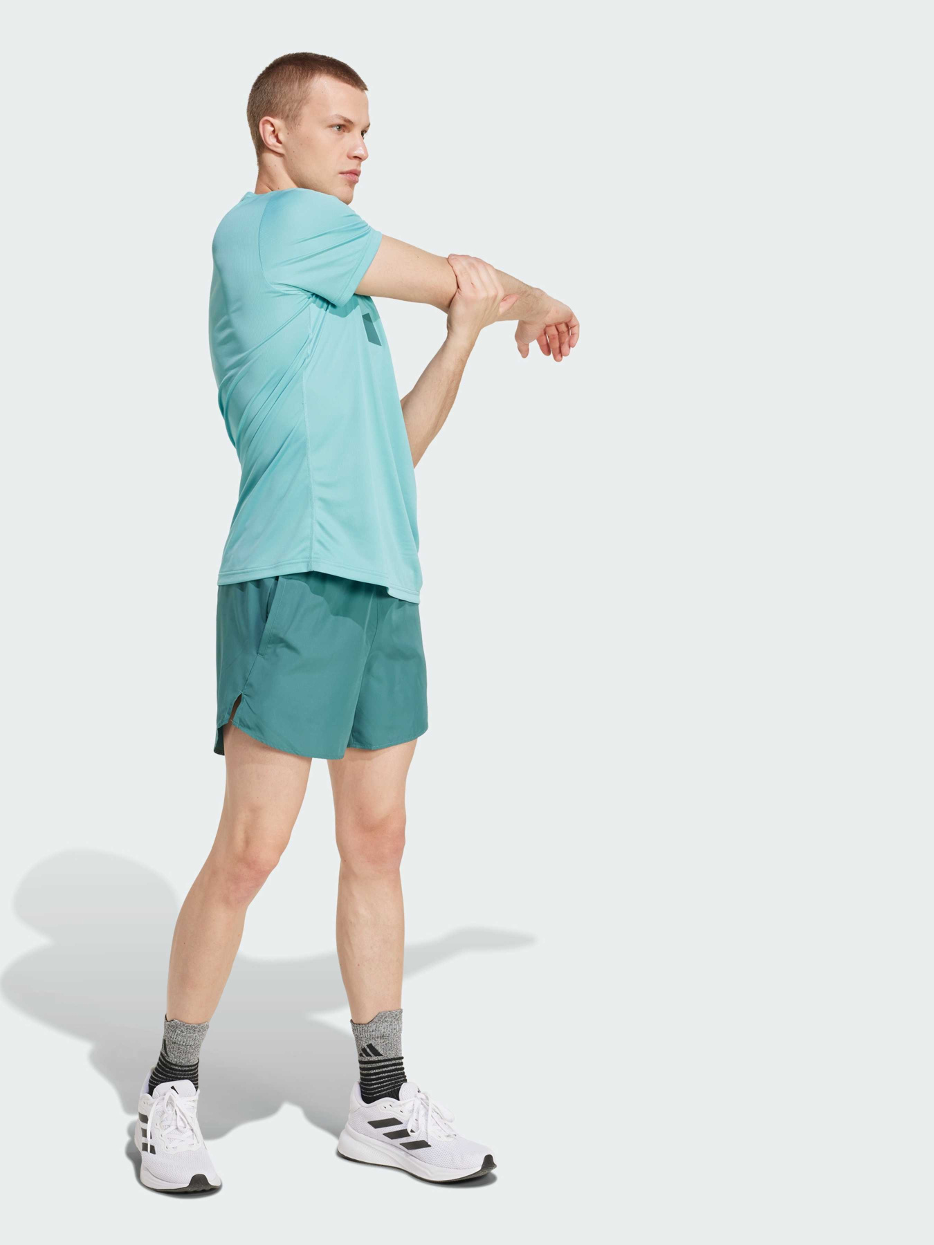 Спортивная футболка Adidas модель JM5754 Фото