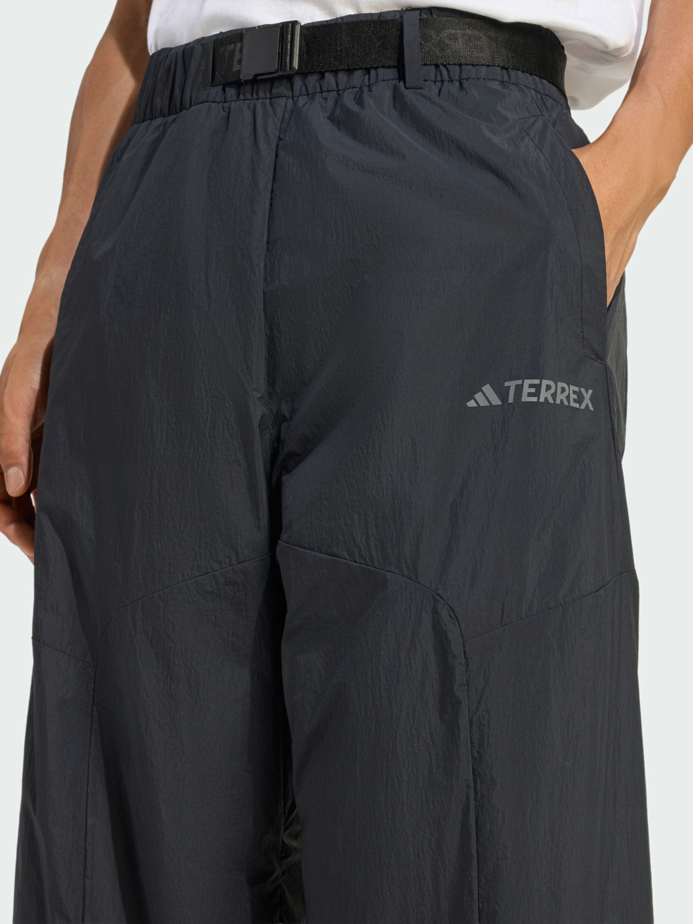 Спортивні штани Adidas модель JV8745 Спортивні штани Adidas модель JV8745 Фото