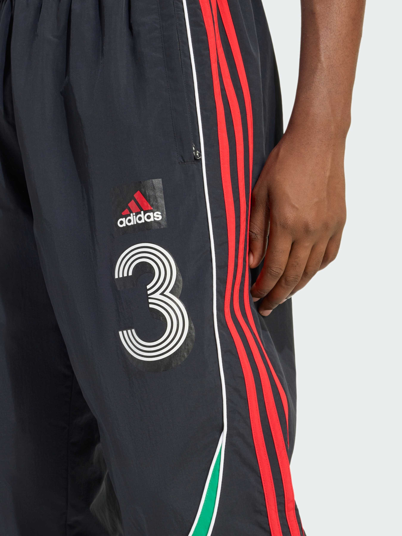 Повсякденні штани Adidas модель KG2674 Повсякденні штани Adidas модель KG2674 Фото