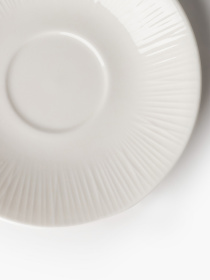 Блюдце "Промінь" порцелянове біле MBM HOME модель KP-139 WHITE Блюдце "Промінь" порцелянове біле MBM HOME модель KP-139 WHITE Фото