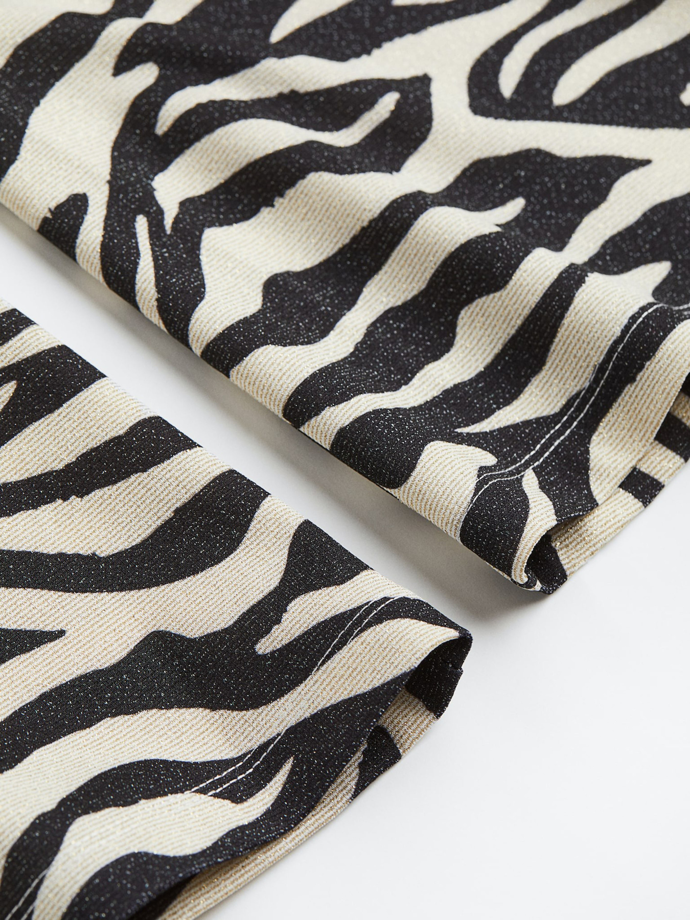 Леггинсы H&M модель 1105724wer_Черно-бежевый Фото