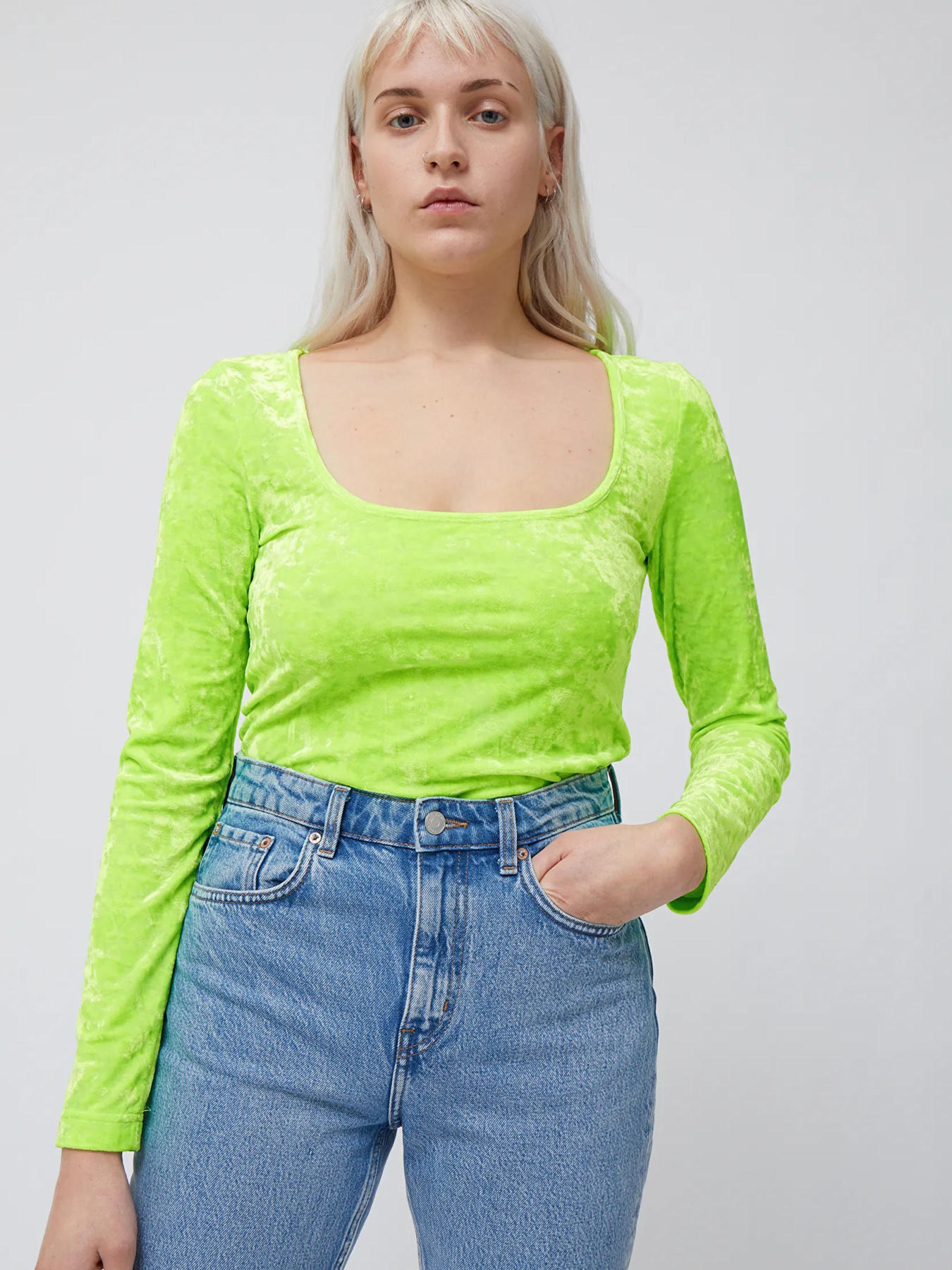 Лонгслив Weekday модель 8490570bar_Салатовый Лонгслив Weekday модель 8490570bar_Салатовый Фото