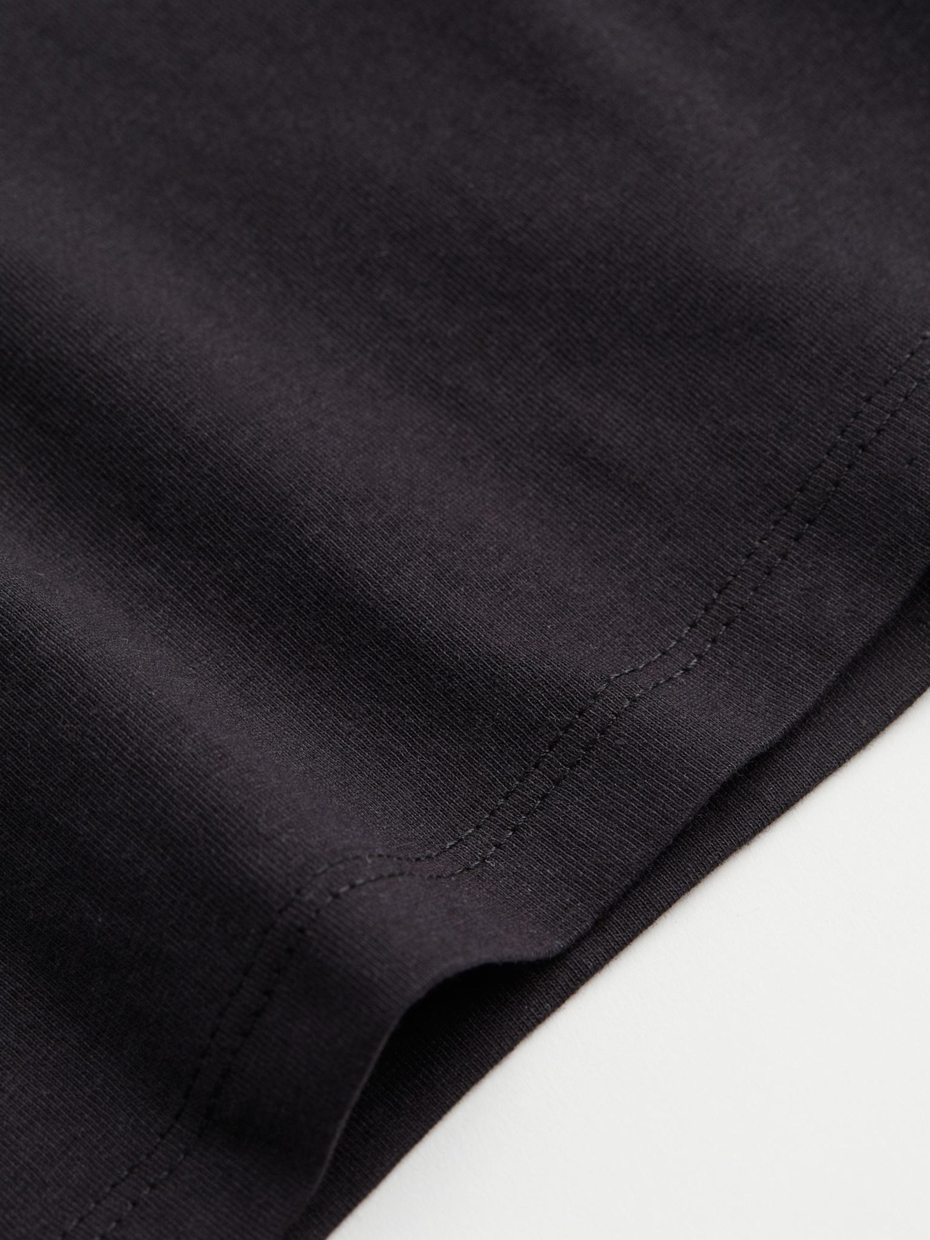 Лонгслів H&M модель 5663206ral_Черный Фото