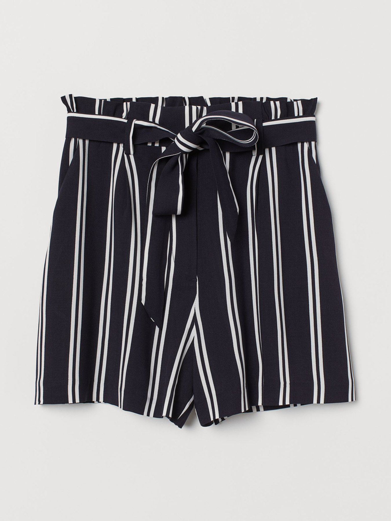 Шорты H&M модель 6567639RP7_темно-синий в полоску Фото