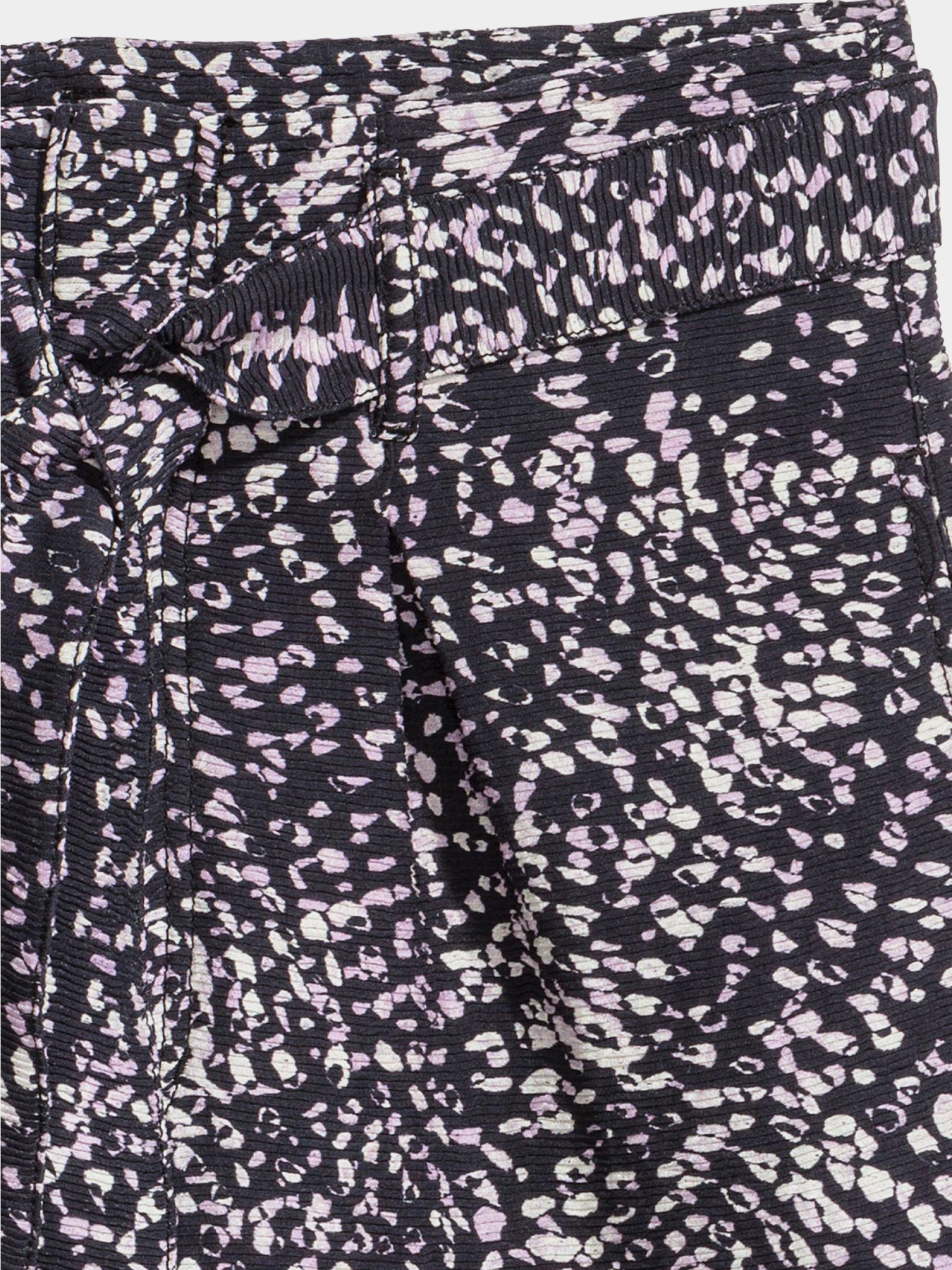 Шорты H&M модель 5235436dlog_Комбинированный Фото