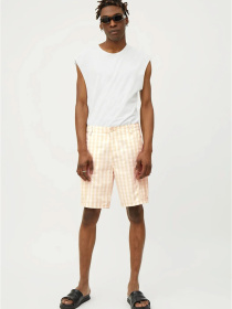 Шорти Weekday модель 8418441ral_Светло-бежевый Фото