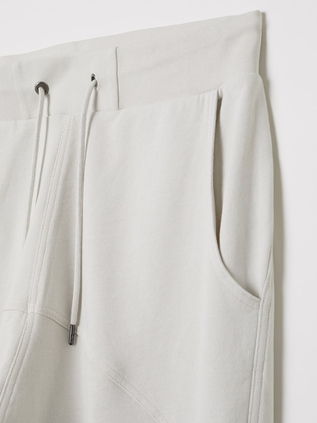 Шорти H&M модель 7755791wer_Светло-бежевый Фото