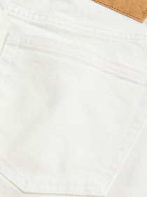 Джинсовые шорты H&M модель 8650733wer_Молочный Джинсовые шорты H&M модель 8650733wer_Молочный Фото