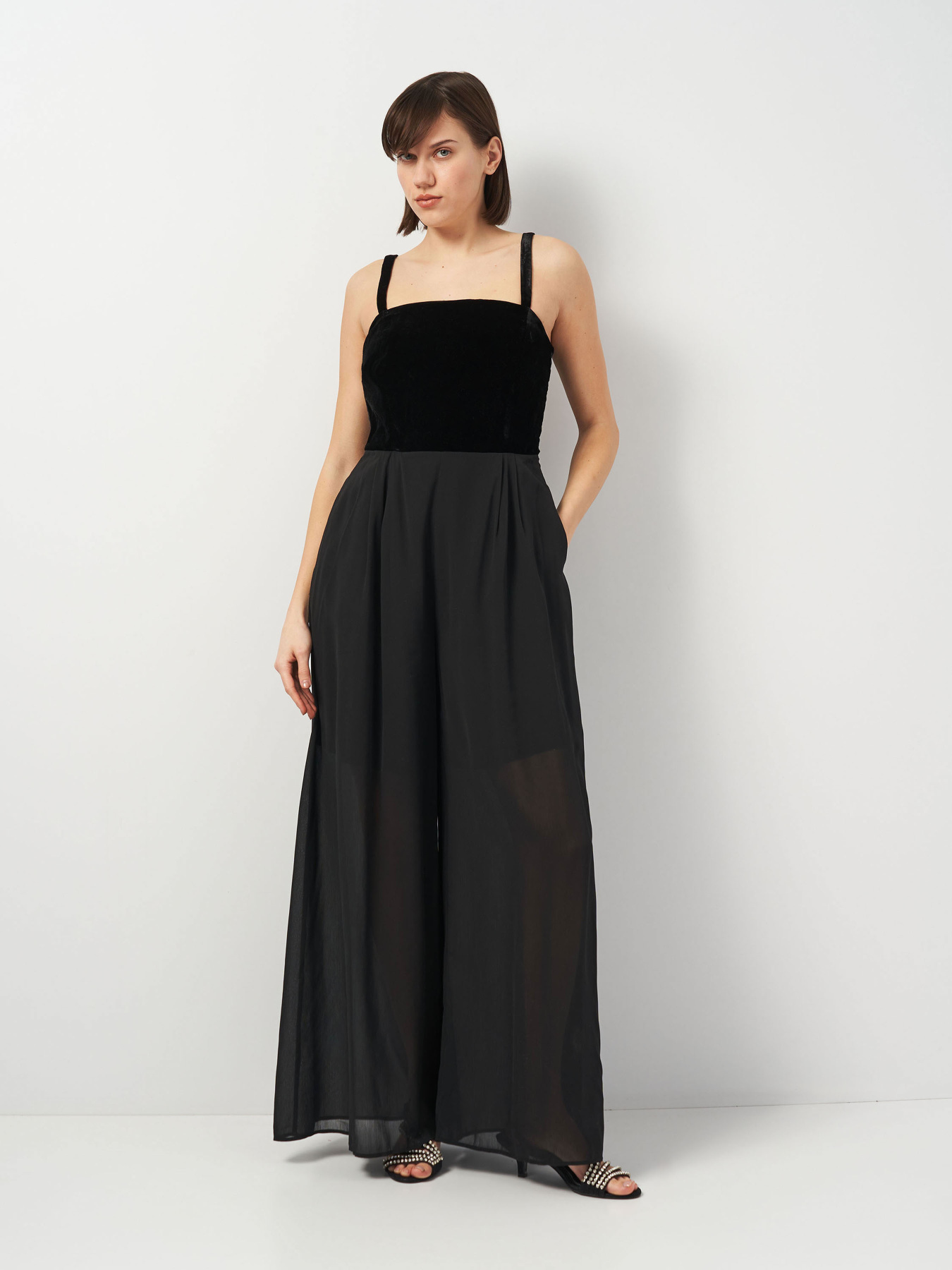 Комбинезон H&M модель 2369871wer_Черный Фото