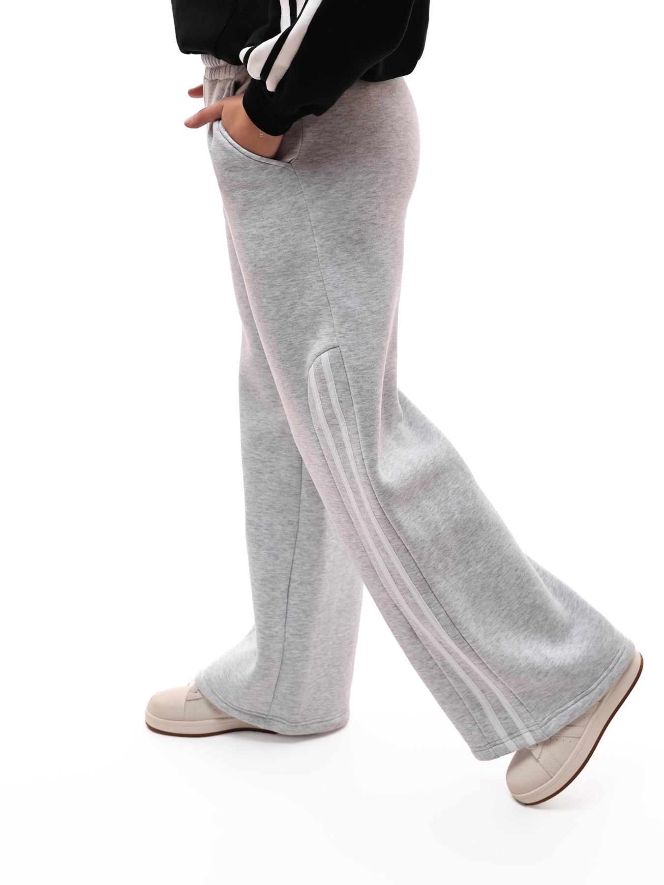 Штаны спортивные STREAM модель 694635 Штаны спортивные STREAM модель 694635 Фото