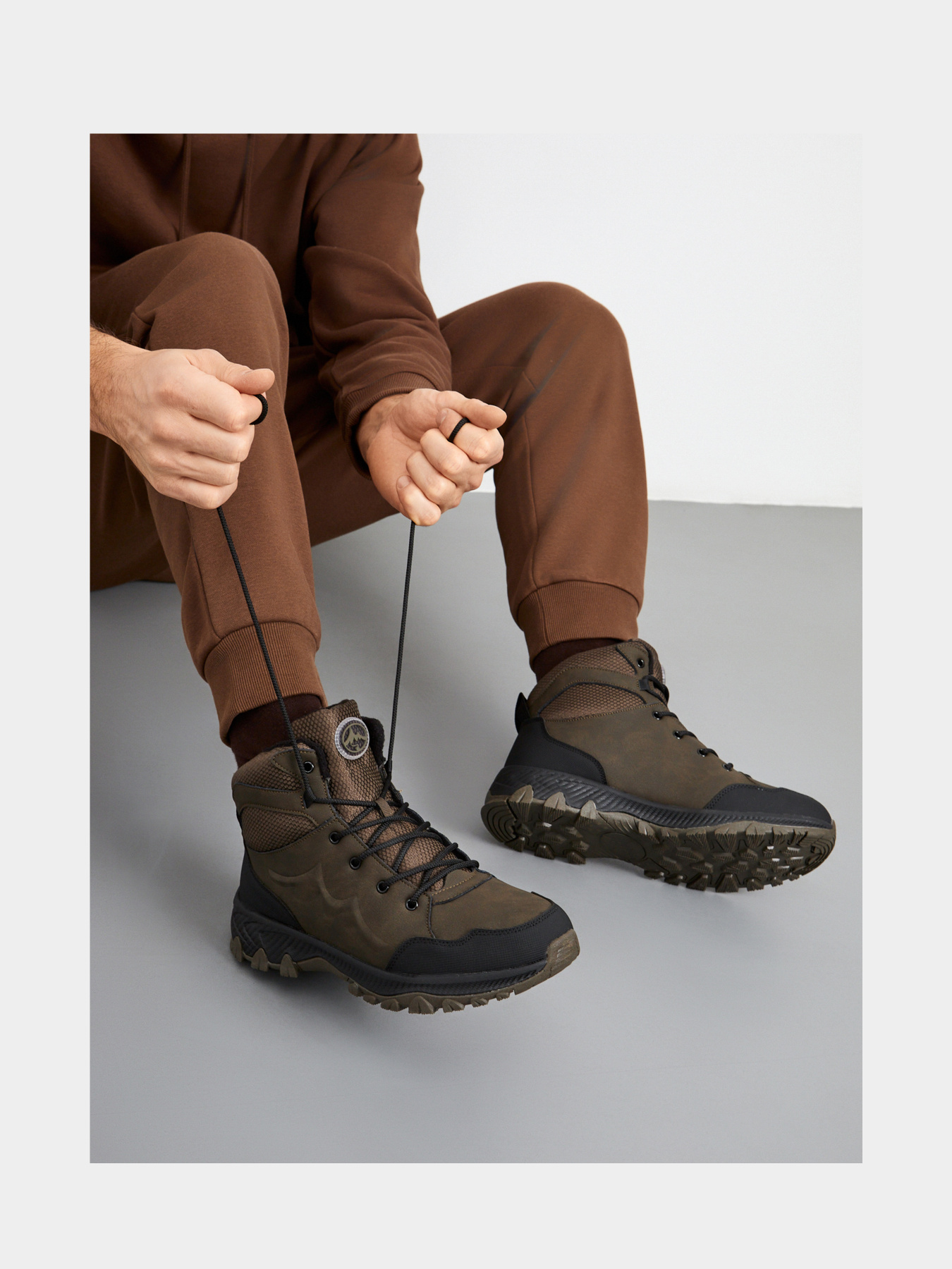 Ботинки для туризма | Outdoor Grunberg модель Ан-148153/14-03-khaki/10-ч-252 Фото