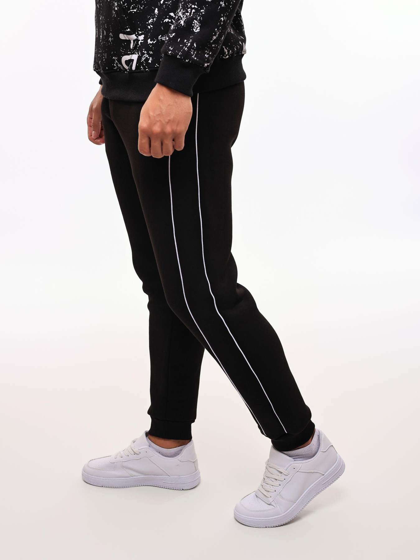 Спортивні штани LUMO модель 700204 Фото