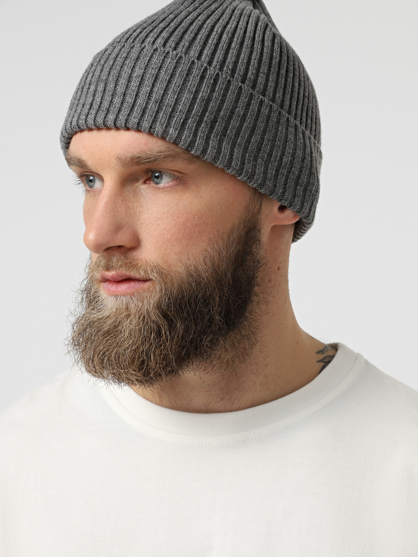 Шапка Ейсік модель ShapkaSvitloSiraEysicnabir Фото