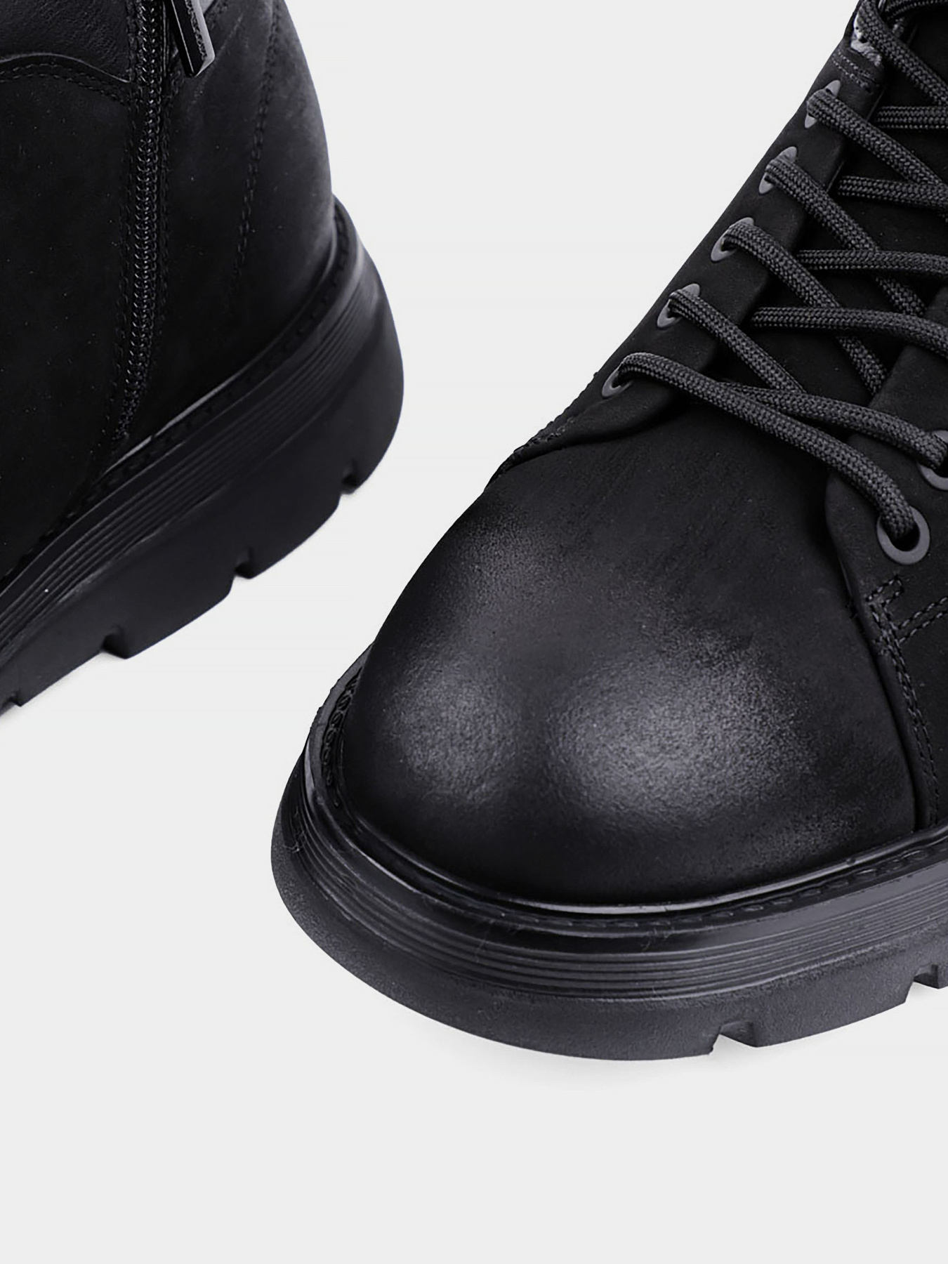 Мужские ботинки из нубука черные модель M226X-18-M17/MM3M Фото