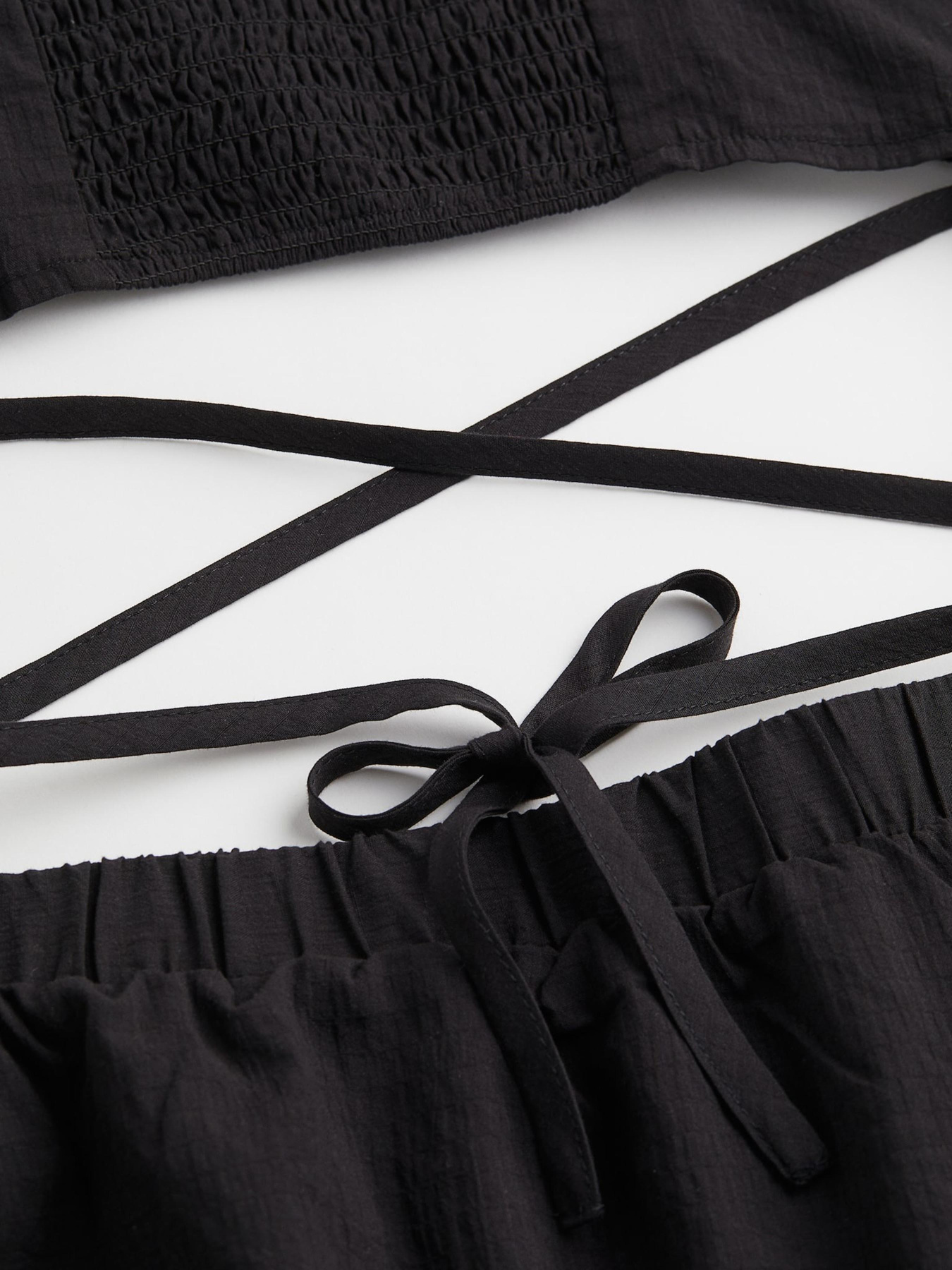 Платье мини H&M модель 10652795wer_Черный Фото