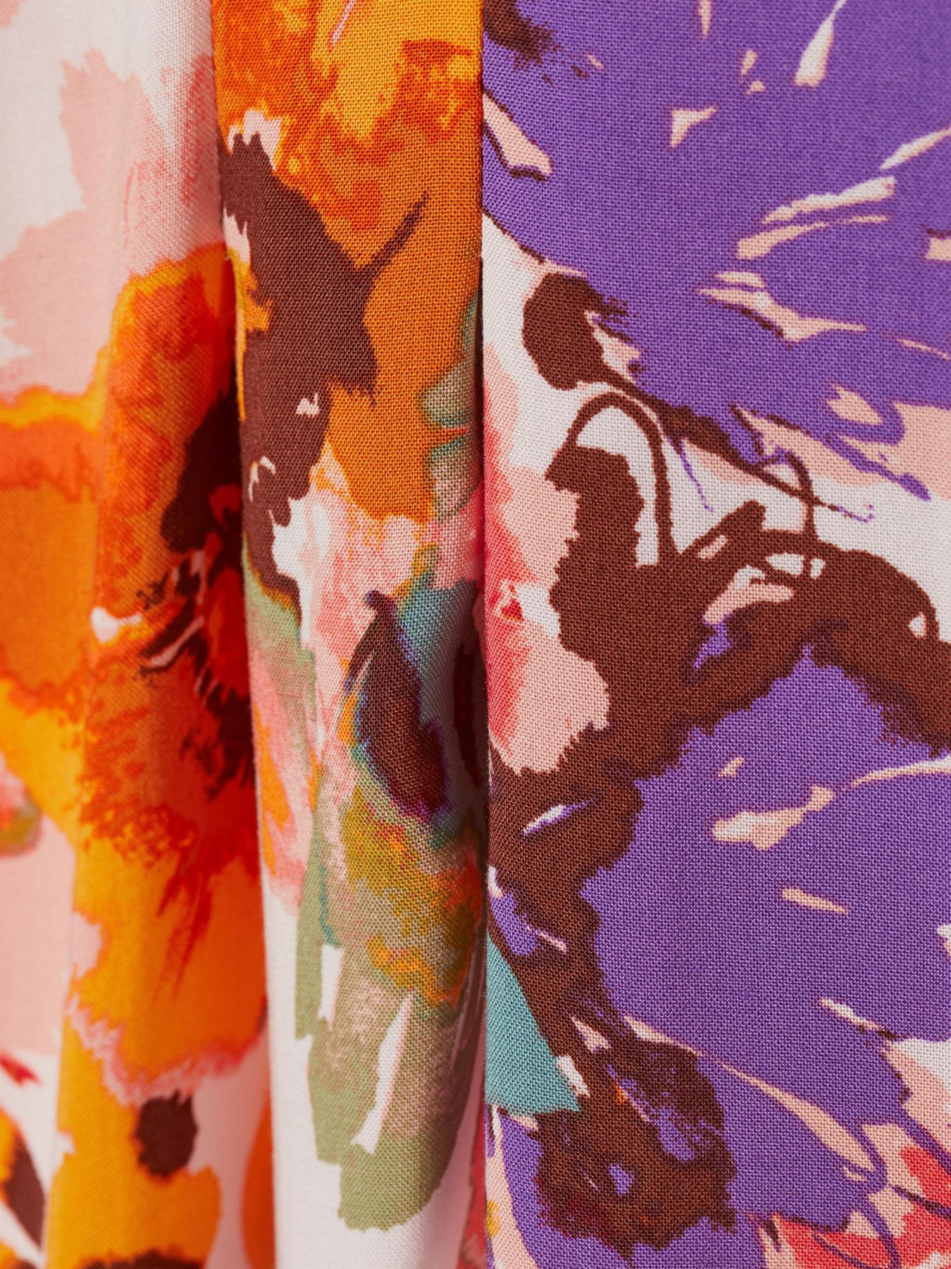 Платье миди H&M модель 8630001wer_Светло-розовый в цветы Фото