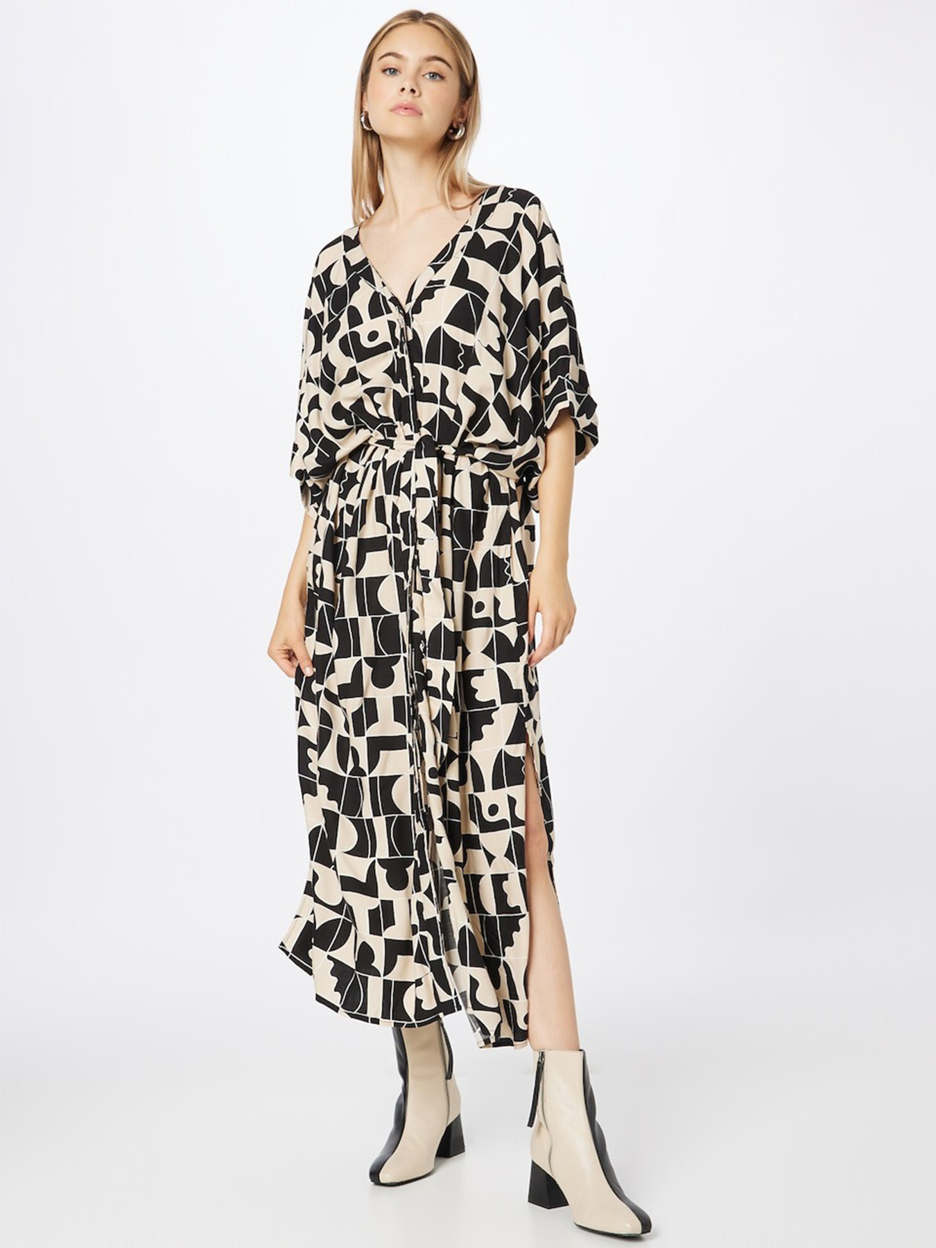 Платье миди Monki модель 9636865wer_Черно-бежевый Платье миди Monki модель 9636865wer_Черно-бежевый Фото