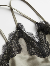 Сарафан H&M модель 1177746wer_Хаки Фото