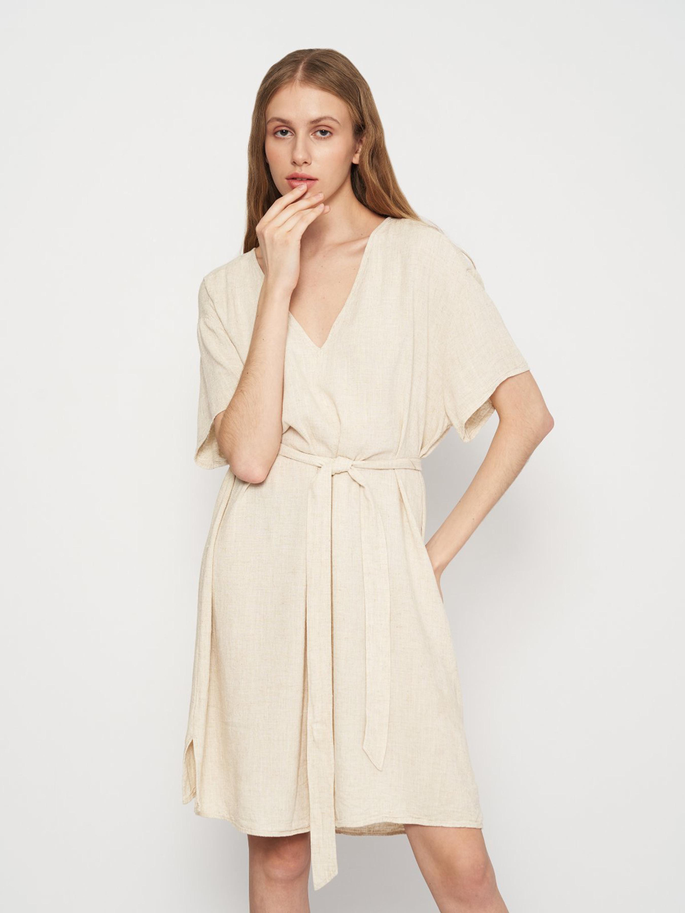 Платье мини H&M модель 10602155wer_Светло-бежевый Платье мини H&M модель 10602155wer_Светло-бежевый Фото