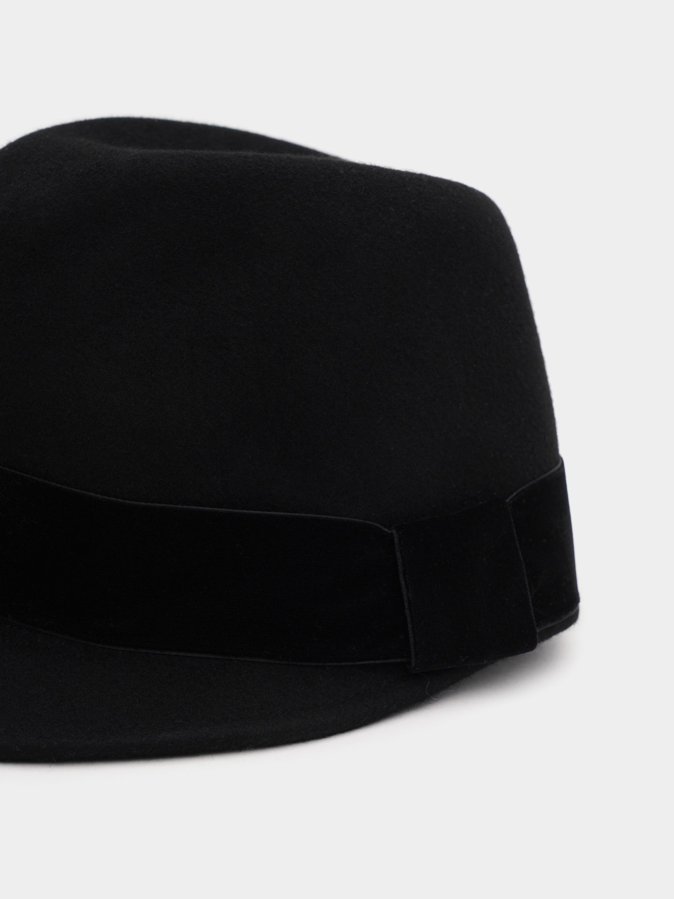 Шапка H&M модель 1002068arl_Черный Фото