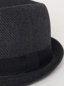 Капелюх H&M модель 4703611wer_Темно-серый Фото