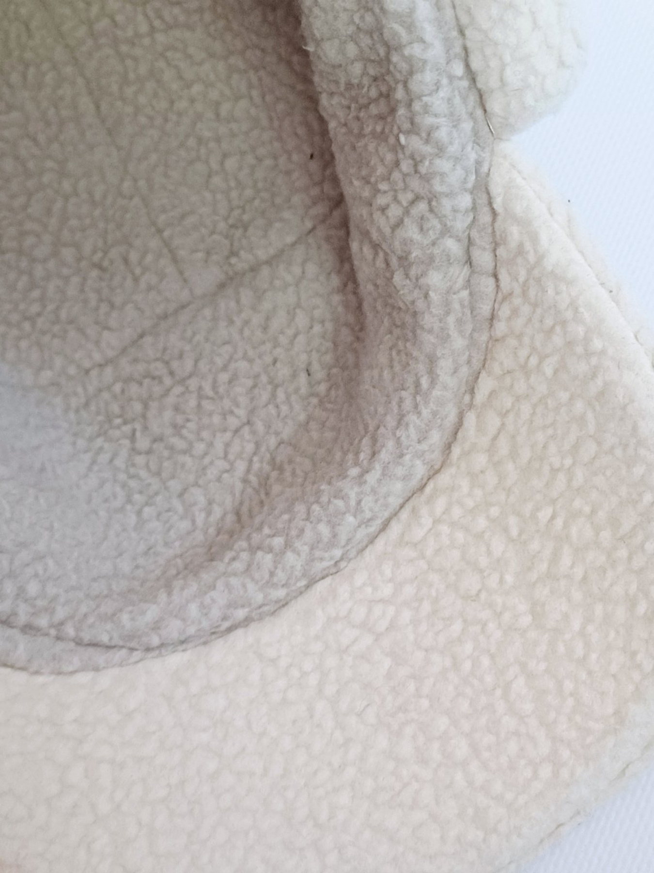 Кепка H&M модель 5674143wer_Молочный Фото