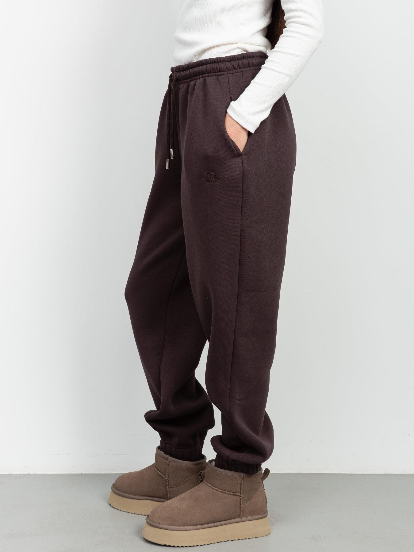 Джоггеры Famo модель BR-821_01 Фото