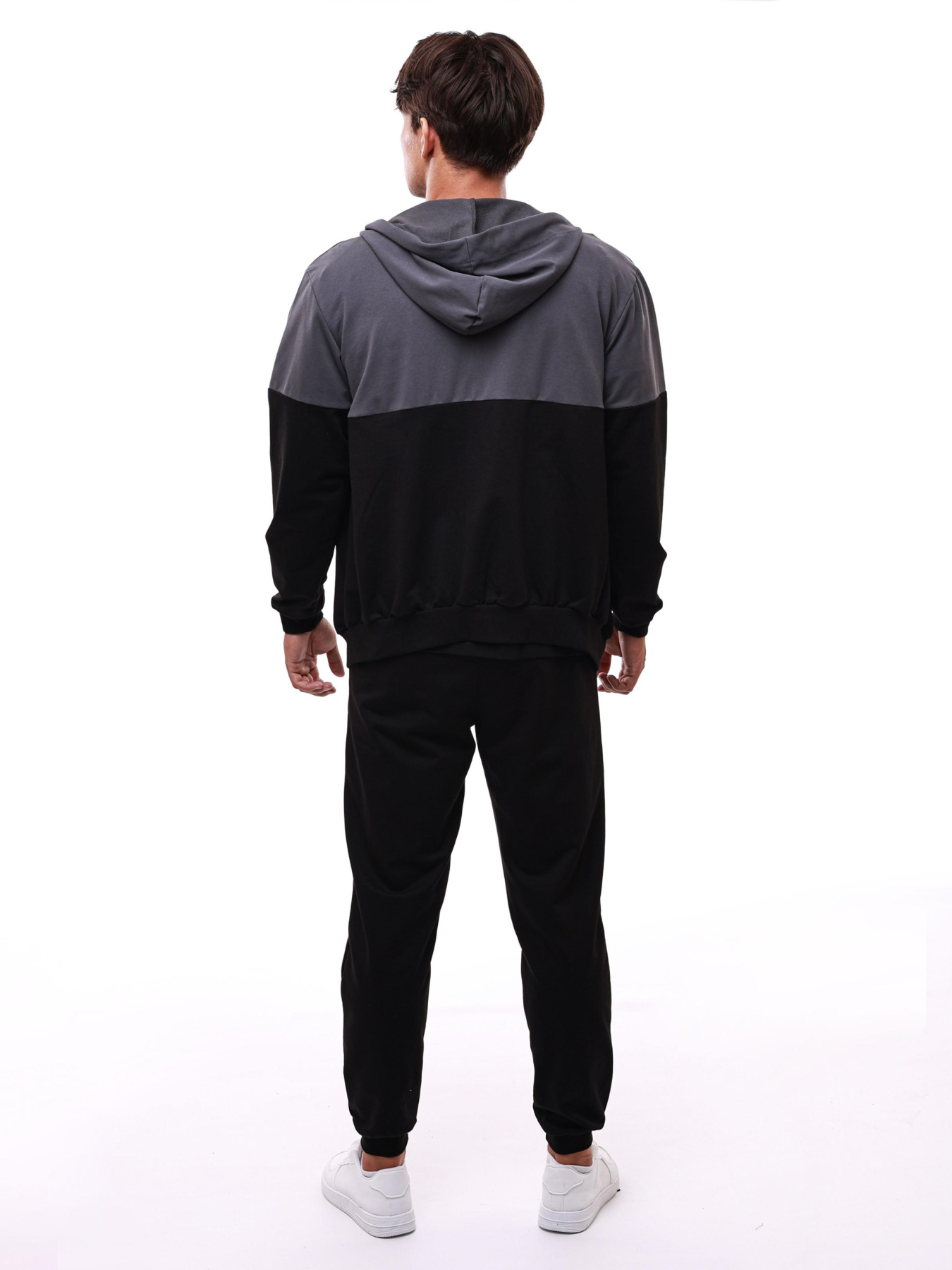 Спортивний костюм LUMO модель 695978 Фото