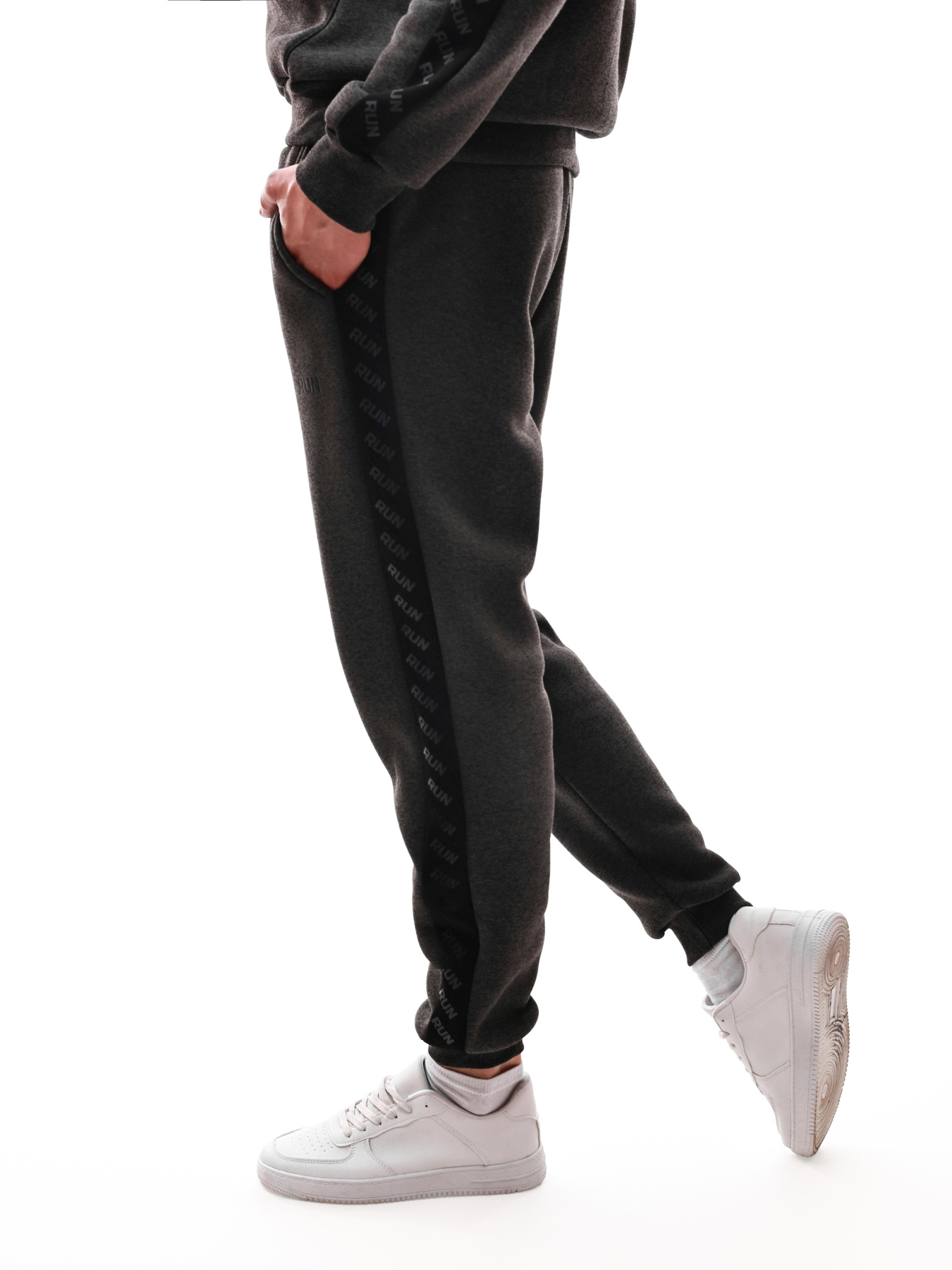 Спортивний костюм STREAM модель 696384 Спортивний костюм STREAM модель 696384 Фото