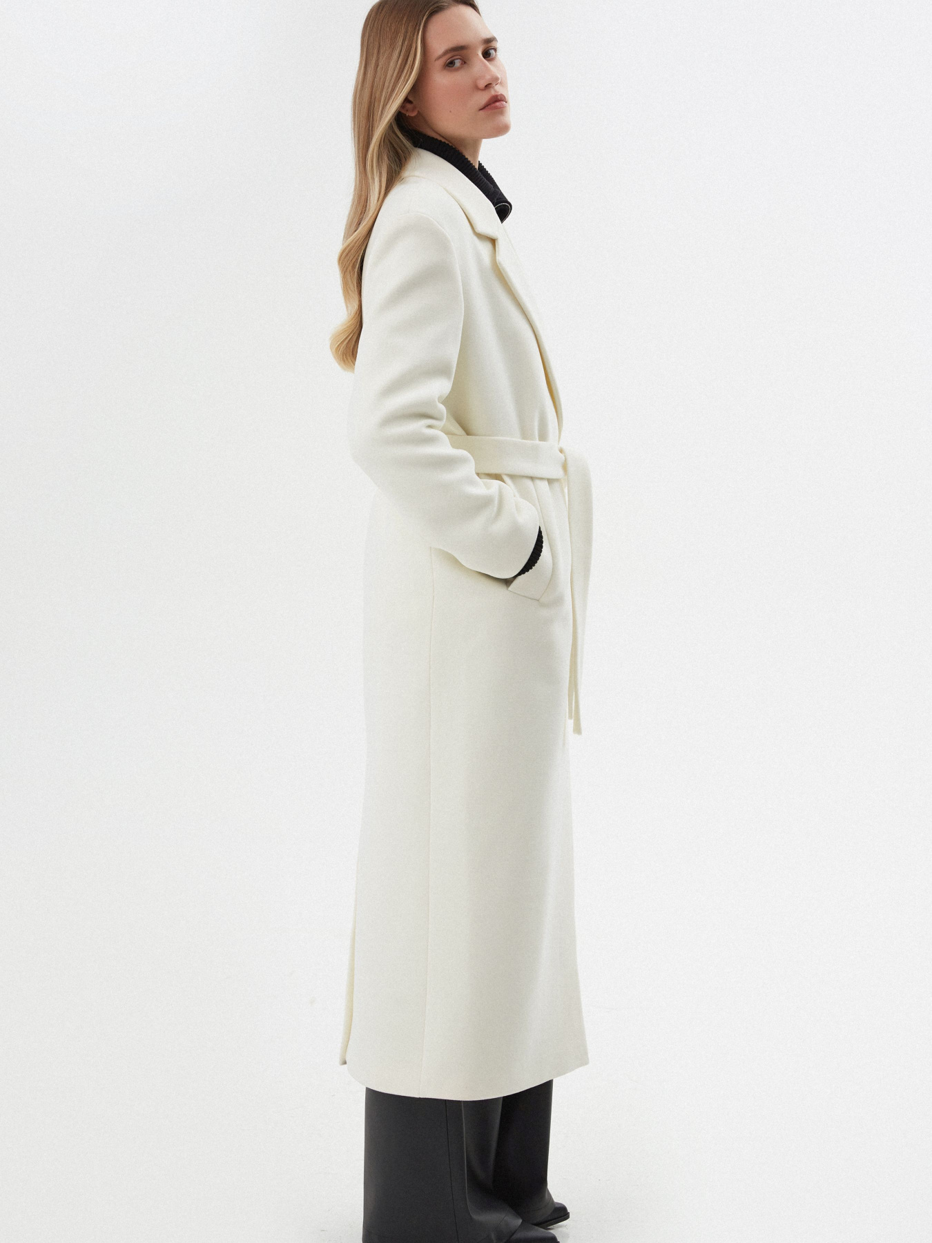 Пальто Estro модель 439-121123 Фото