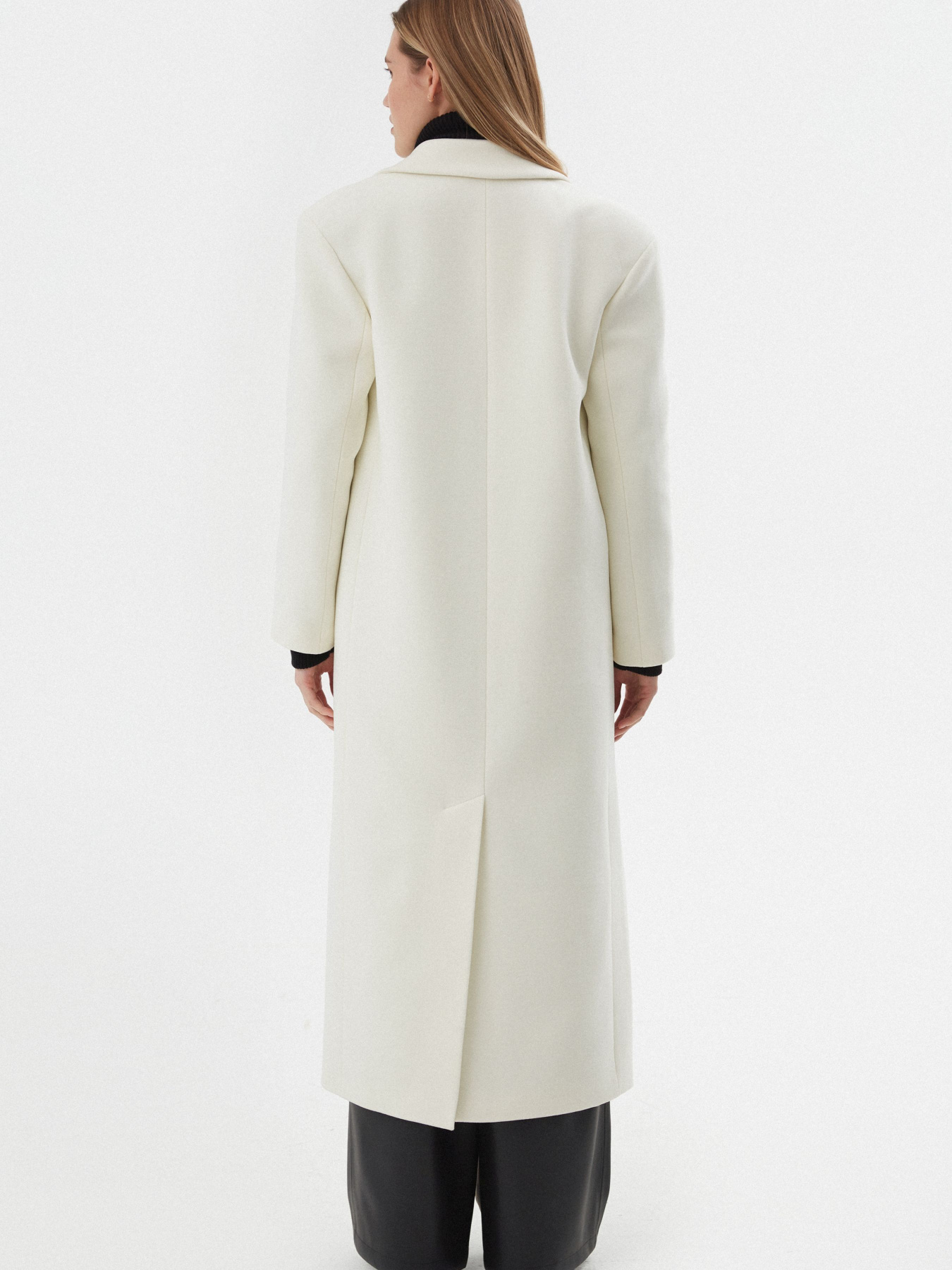 Пальто Estro модель 439-121123 Фото