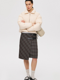 Демисезонная куртка Estro модель 2545-28201 Фото