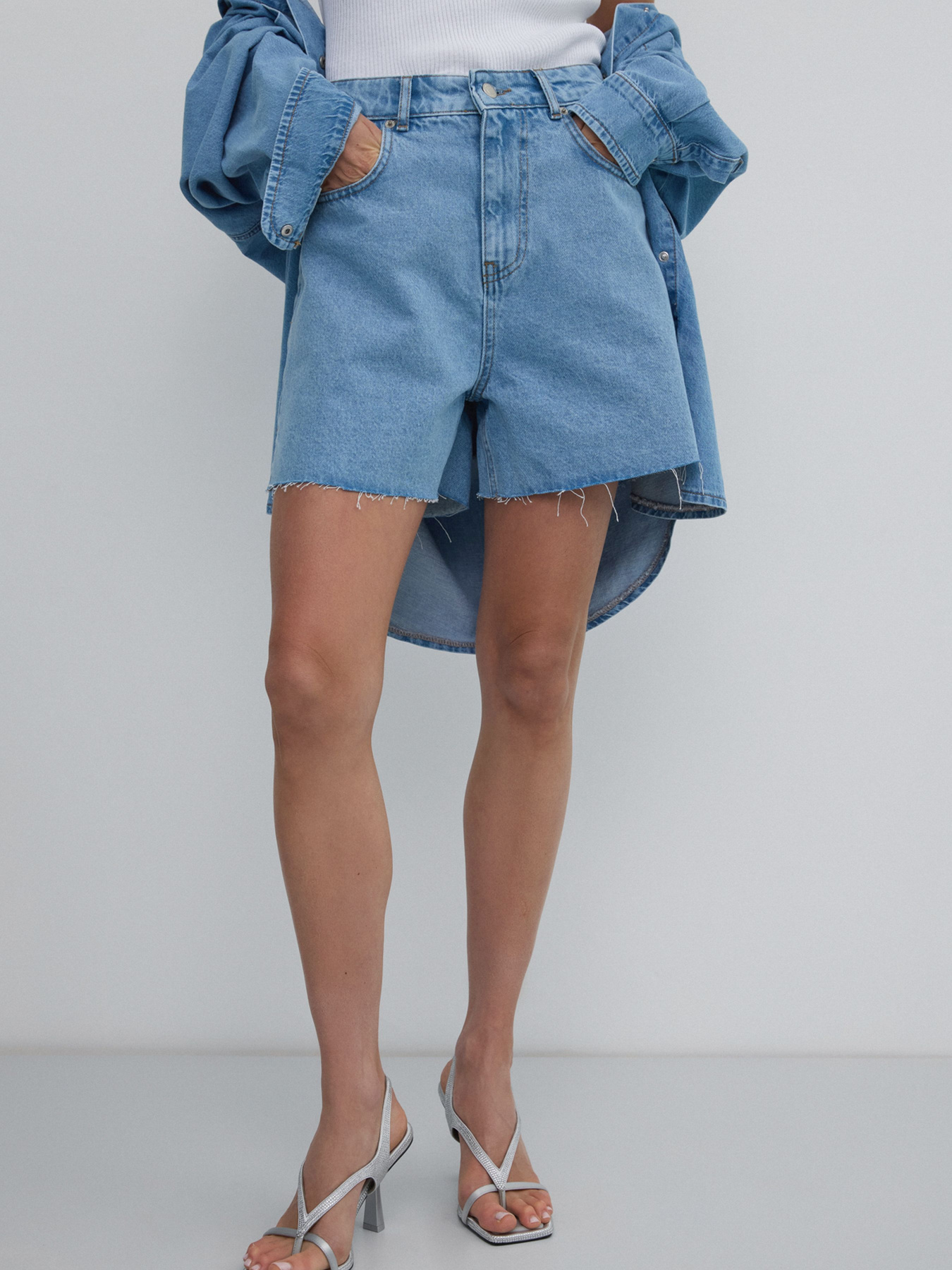 Шорти Estro модель 667-500-3022 Фото