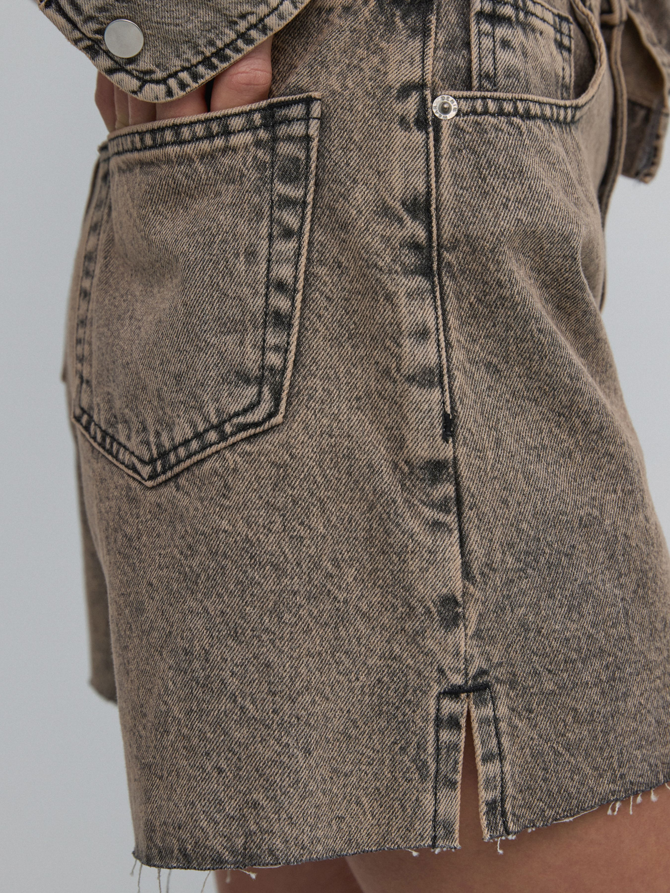 Шорти Estro модель 667-500-3008 Фото