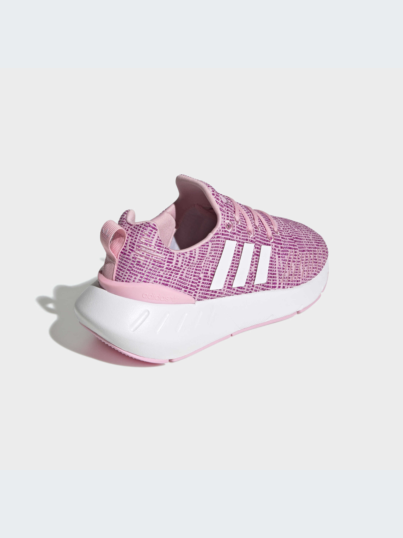 Кроссовки Adidas Swift модель GW8177-KZ Фото