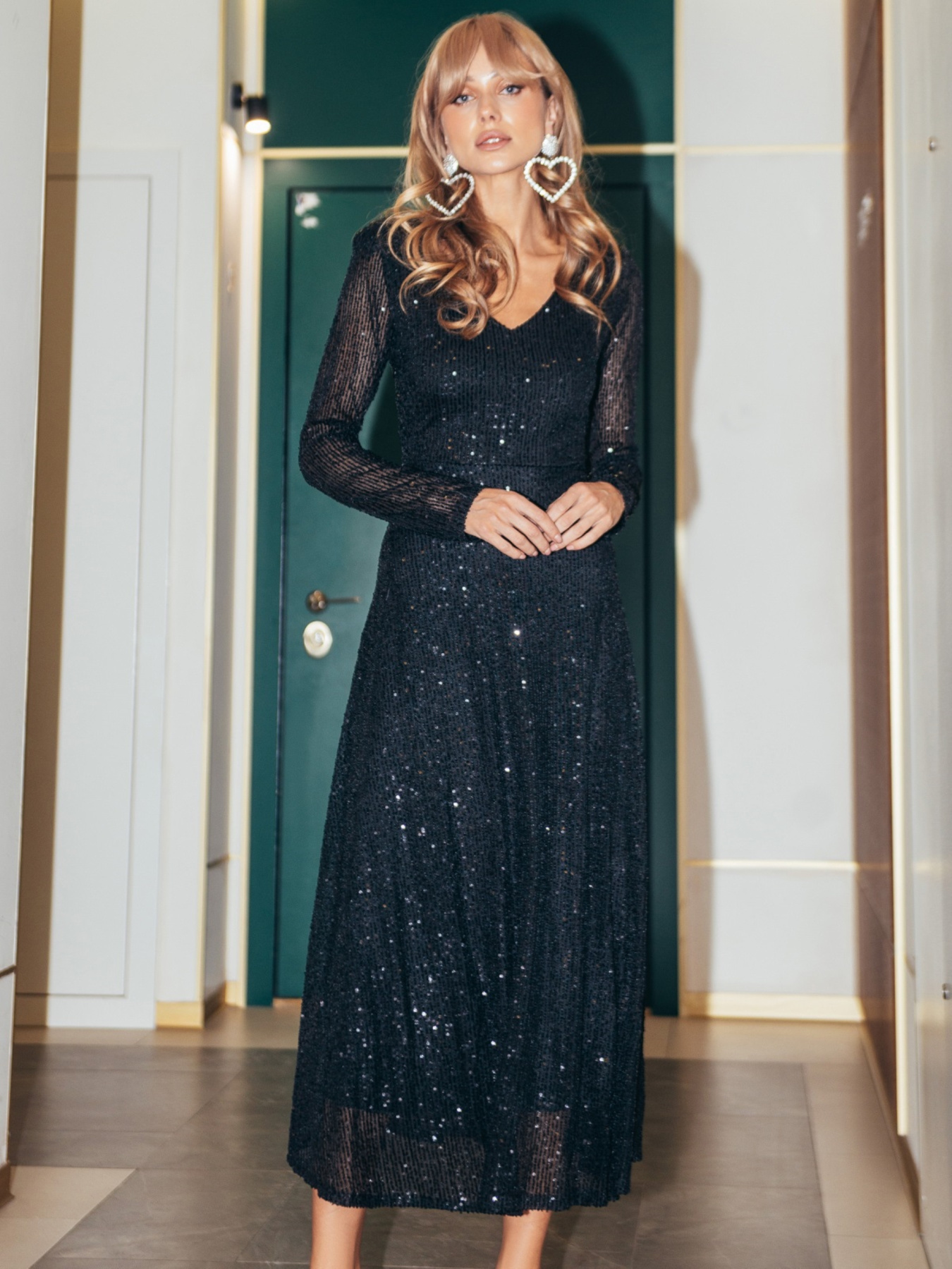 Платье-клёш в вечернем стиле чёрное модель 72285 Фото