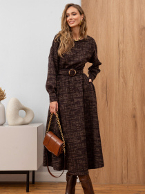 Расклёшенное платье с узором коричневое модель 76536 Фото