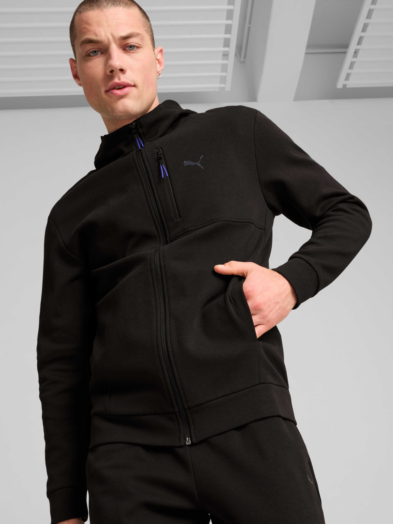 Кофта спортивна PUMA Open Road Full-zip Hoodie модель 681654 Фото