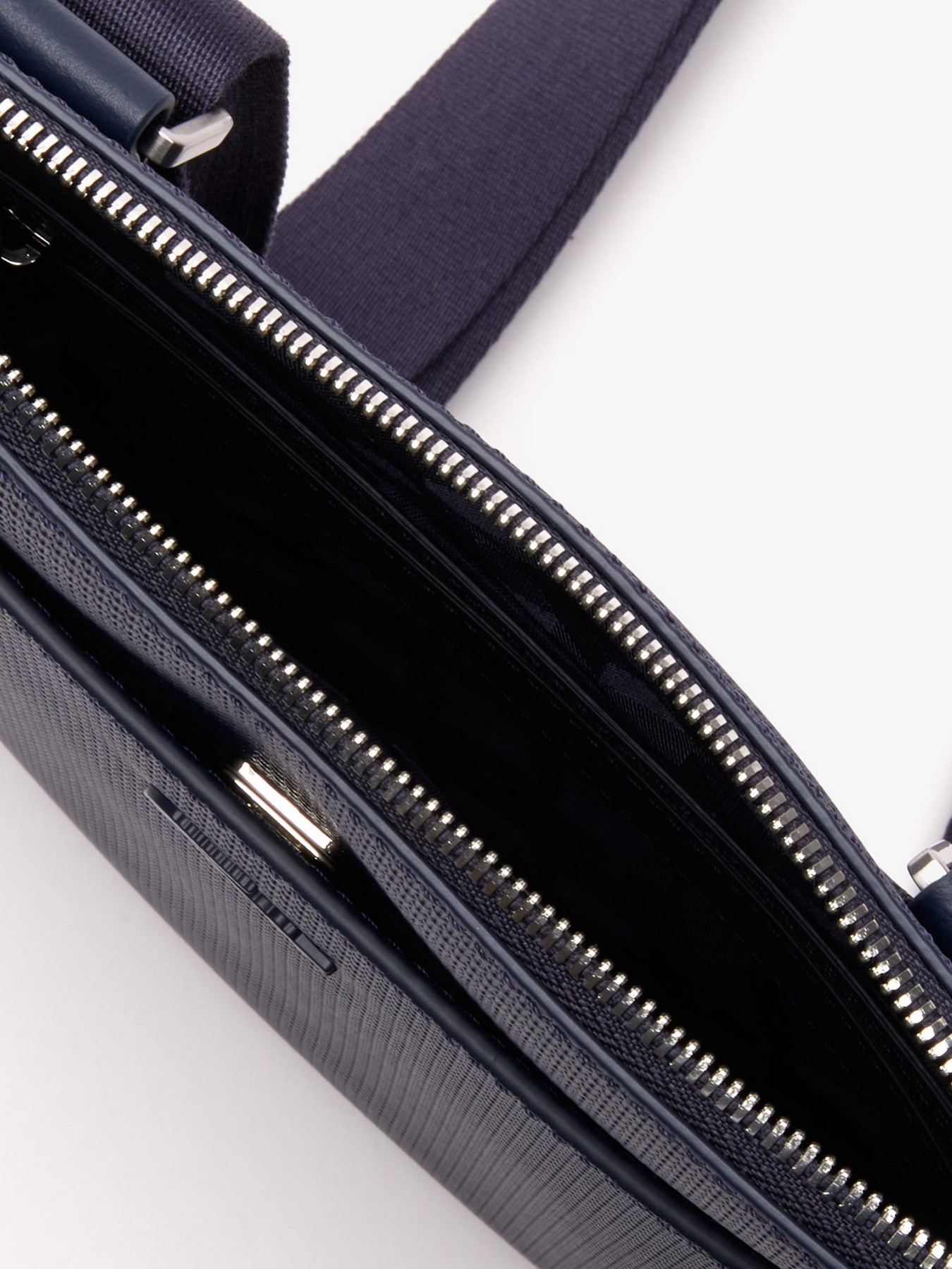 Мессенджер Lacoste модель NH2815CE021 Фото