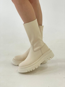 Кожаные ботинки ванильного оттенка на байке (522) модель P_133386-S36_134413 Фото