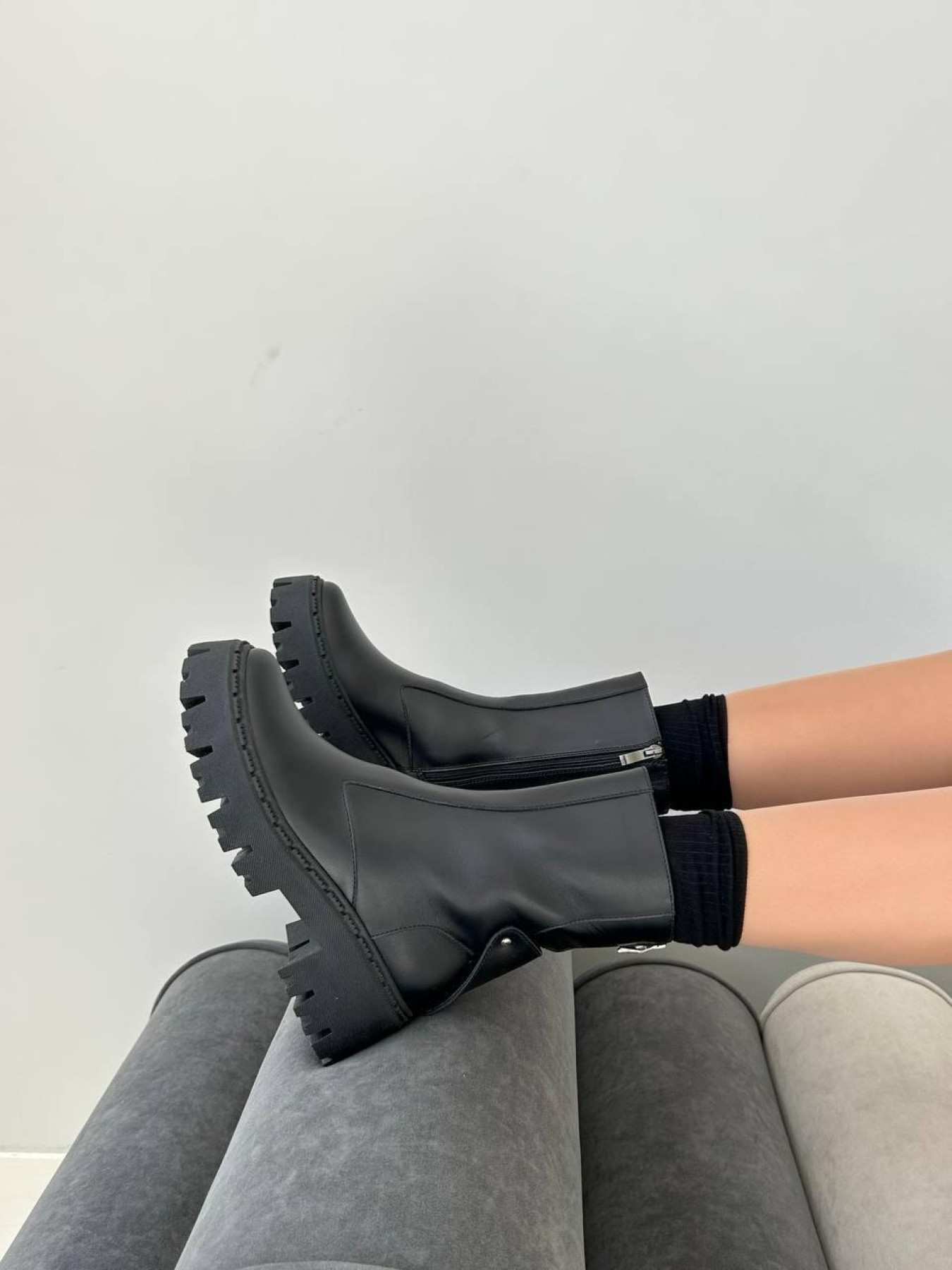 Зимние ботинки из натуральной кожи с овчиной — комфорт и стиль (528) модель P_170893-S40_170893 Фото