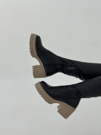 Женские кожаные ботфорты черного цвета с байковой подкладкой (900/Megan2) модель P_157382-S38_171395 Фото