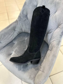 Женские замшевые казаки высокие Черные на байке (529) модель P_198392-S39_200965 Фото