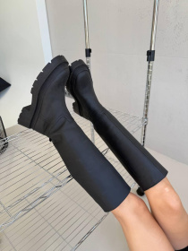 Матовые кожаные сапоги-трубы на байке в черном цвете (519) модель P_134192-S36_134192 Фото